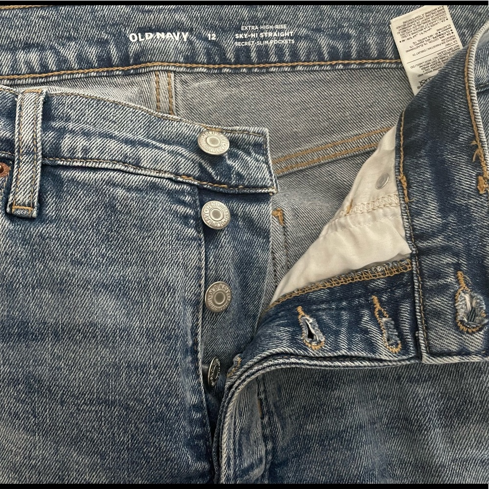 Old Navy hi rise straight jeans